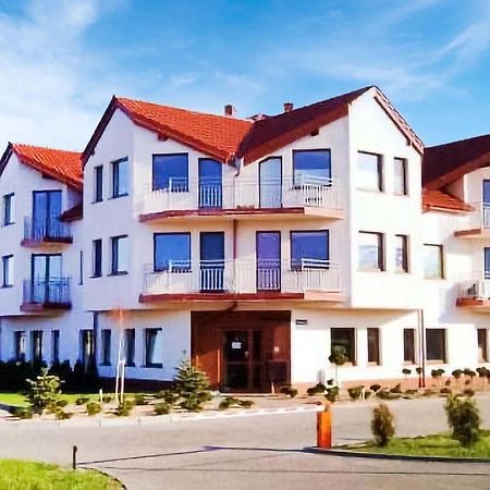 Nice Apartment In Darlowko With Wifi Exterior foto